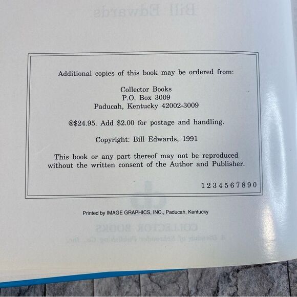 The Standard Encyclopedia of Carnival Glass Revised 3rd Edition Hardcover - Picture 4 of 10